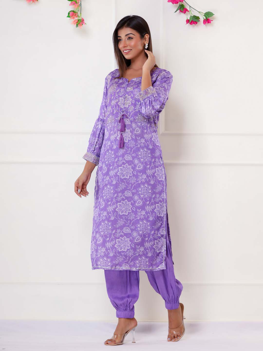 Floral Printed Muslin Kurta With Pants
