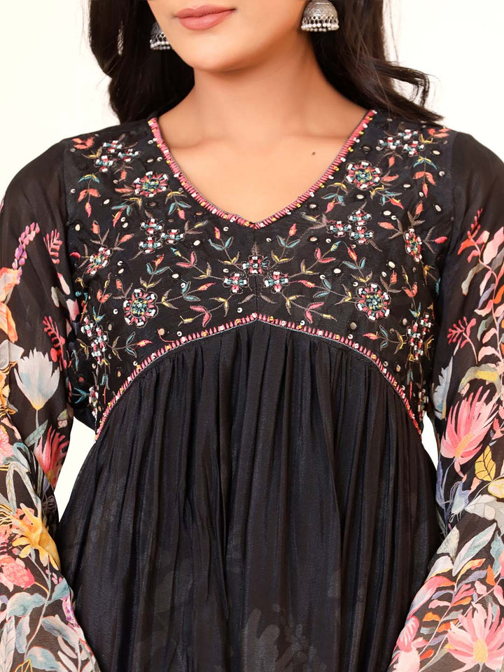 Floral Printed Georgette Kurta With Pants &amp; Dupatta