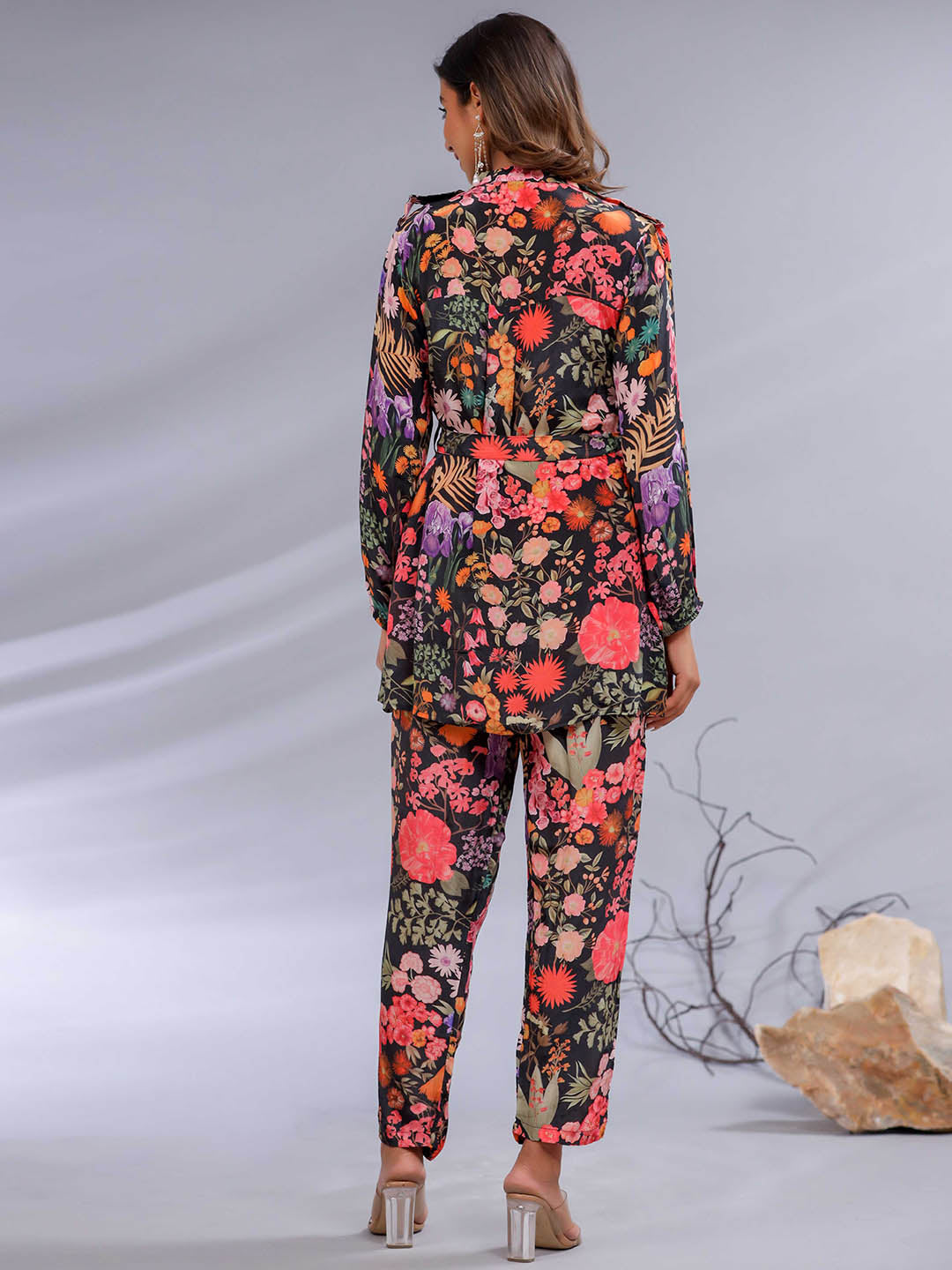 Floral Printed Crepe Co-Ord Set With Belt