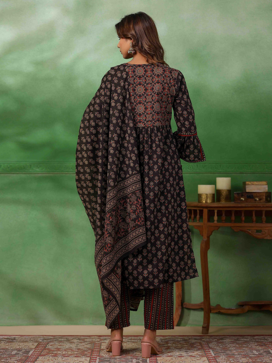 Floral Printed Kurta With Pants &amp; Dupatta