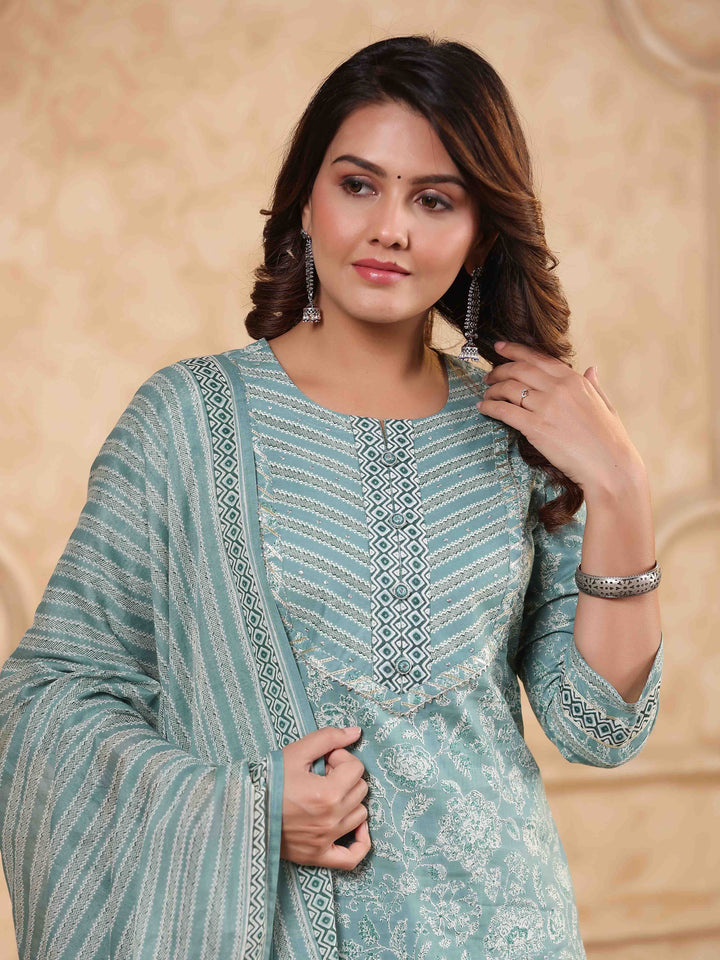 Floral Printed Kurta With Pants &amp; Dupatta