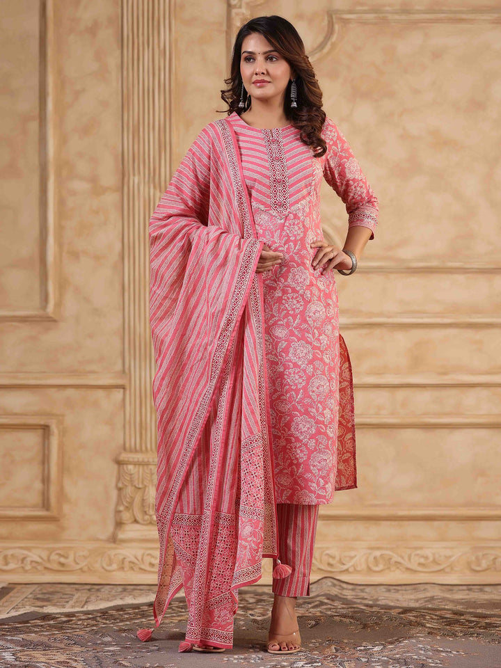 Floral Printed Kurta With Pants &amp; Dupatta