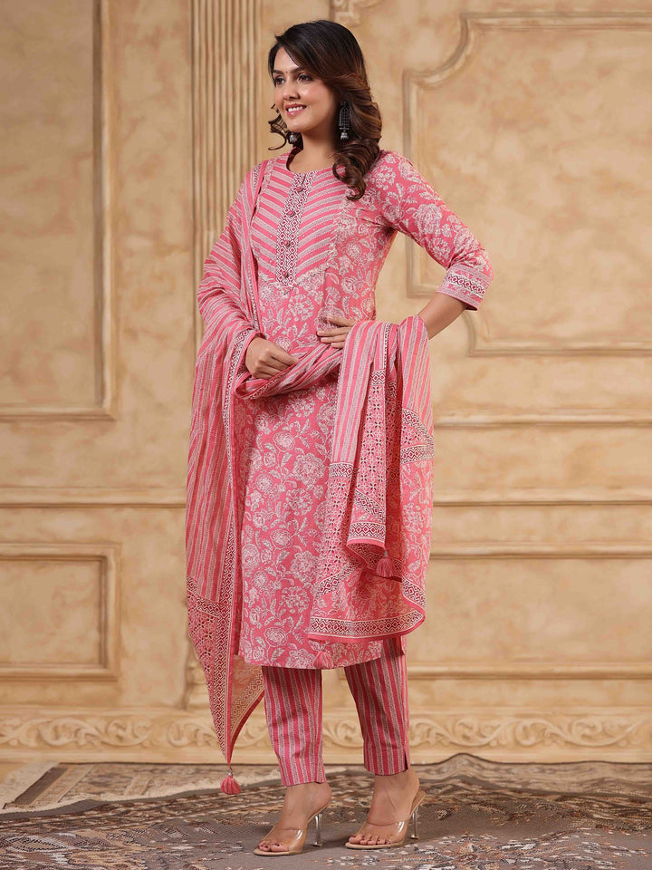 Floral Printed Kurta With Pants &amp; Dupatta