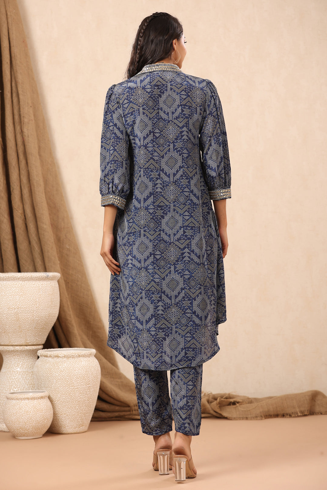 Bandhani Printed Crepe Kurti With Pants