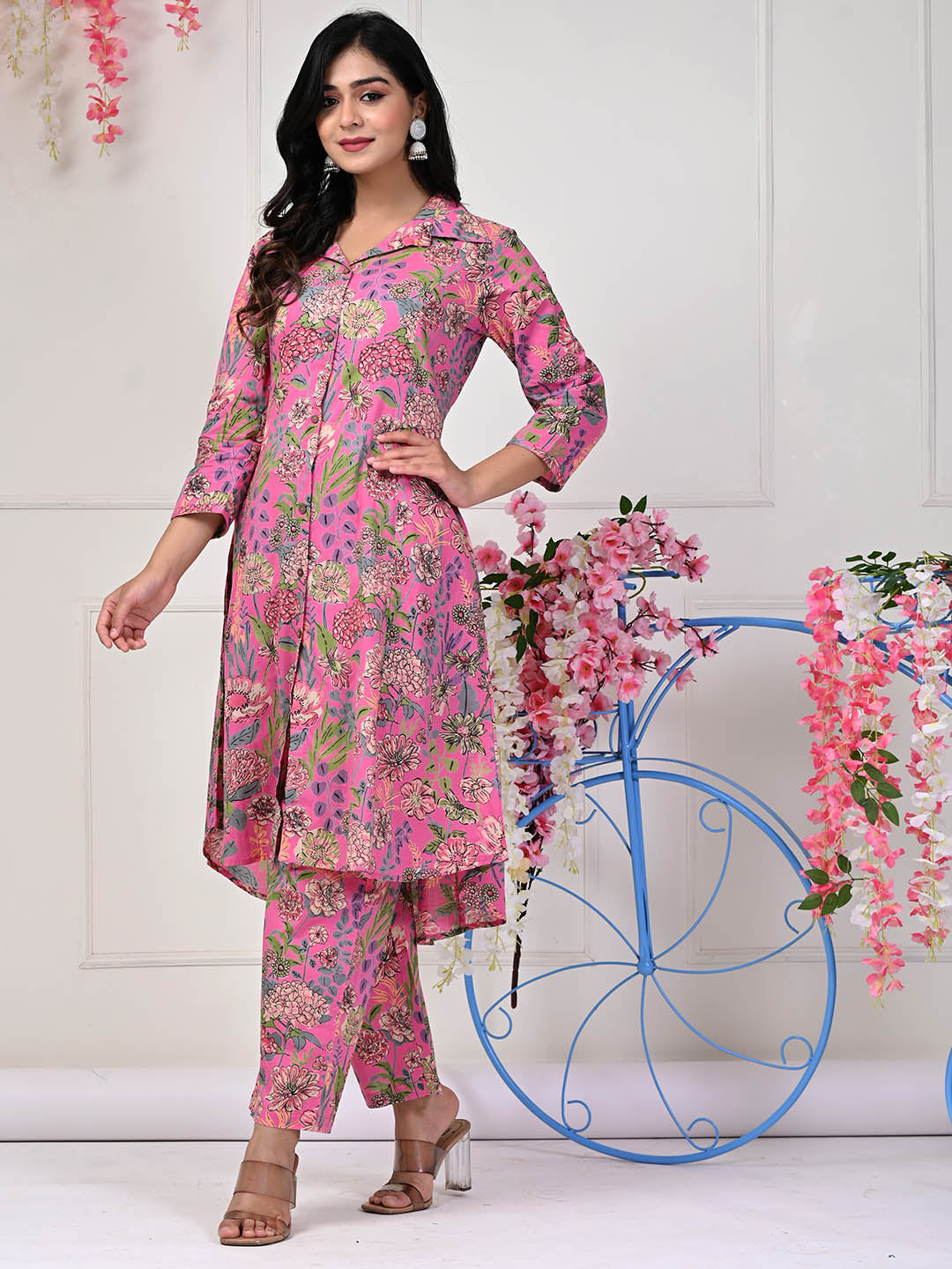 Floral Printed Cotton Kurta With Pants