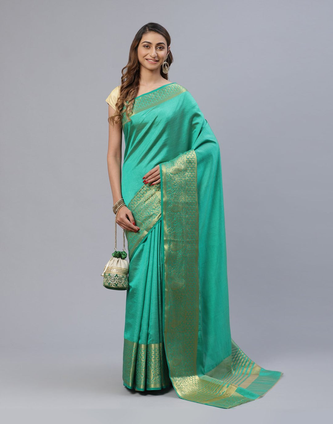 Plain Art Handloom Saree With Zari Border