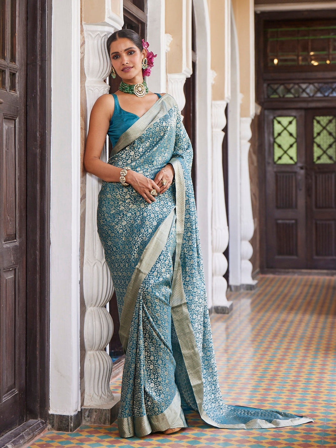 Brocade Crepe Plain Saree