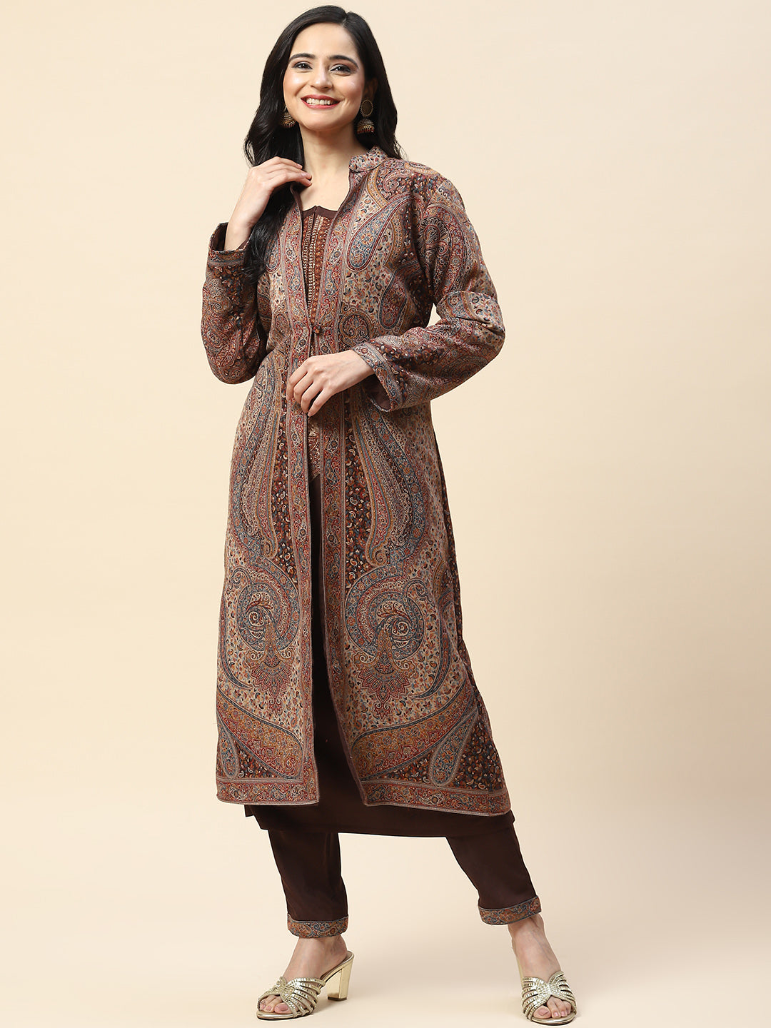 Resham Jaal Woven Pashmina Kurta With Pants &amp; Jacket