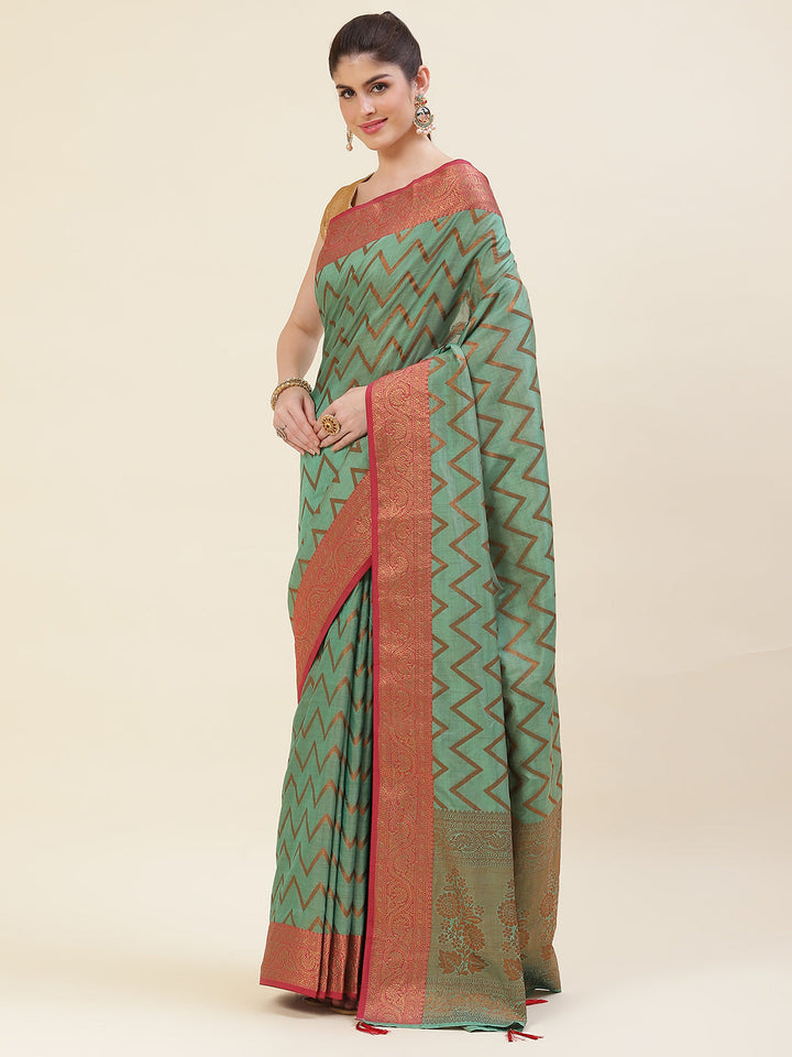 Zari Jaal Handloom Woven Saree