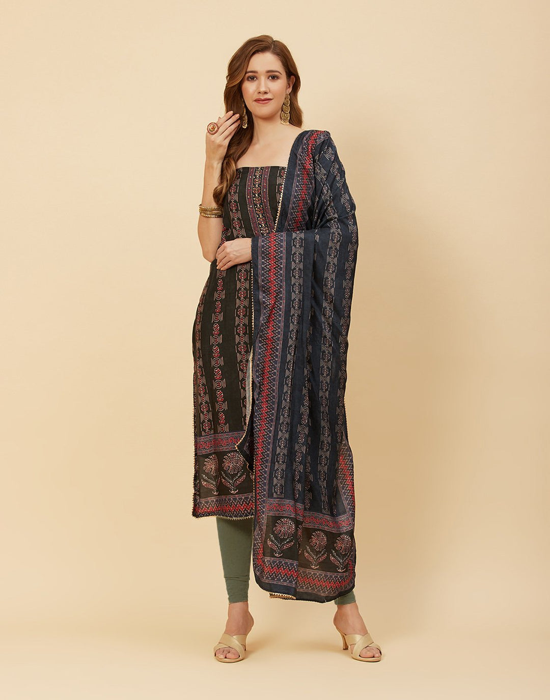 Printed Art Handloom Dupion Suit Piece