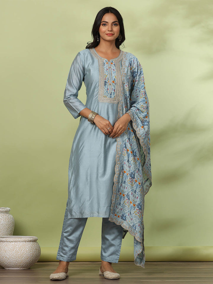 Neck Embroidered Chanderi Kurta With Pants &amp; Dupatta