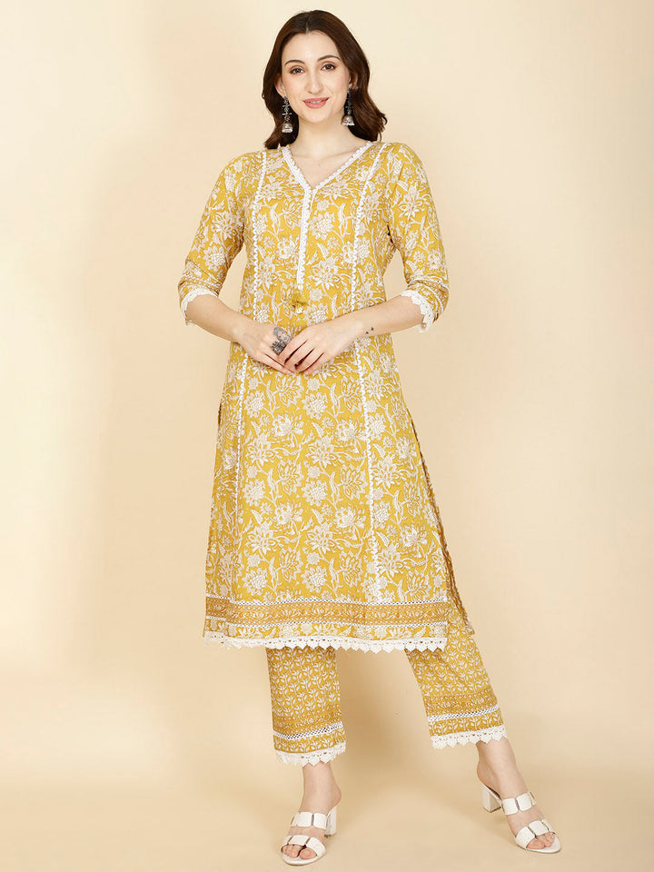 Printed Cotton Kurta With Pants
