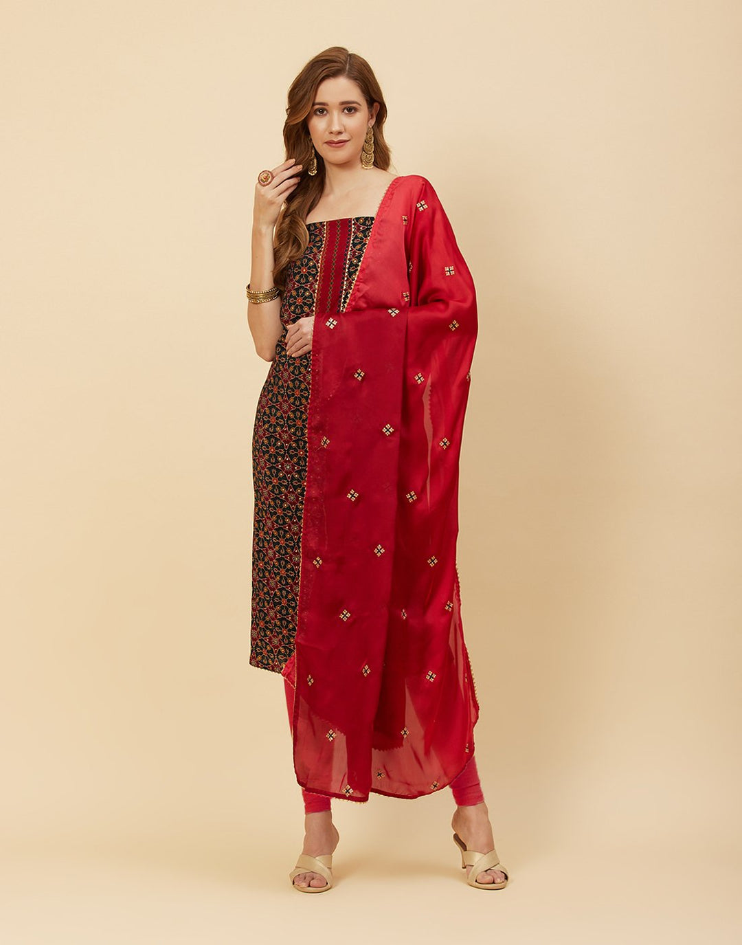 Printed Muslin Suit Piece With Art Silk Dupatta