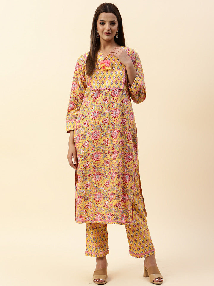 Printed Cotton Kurta With Pants
