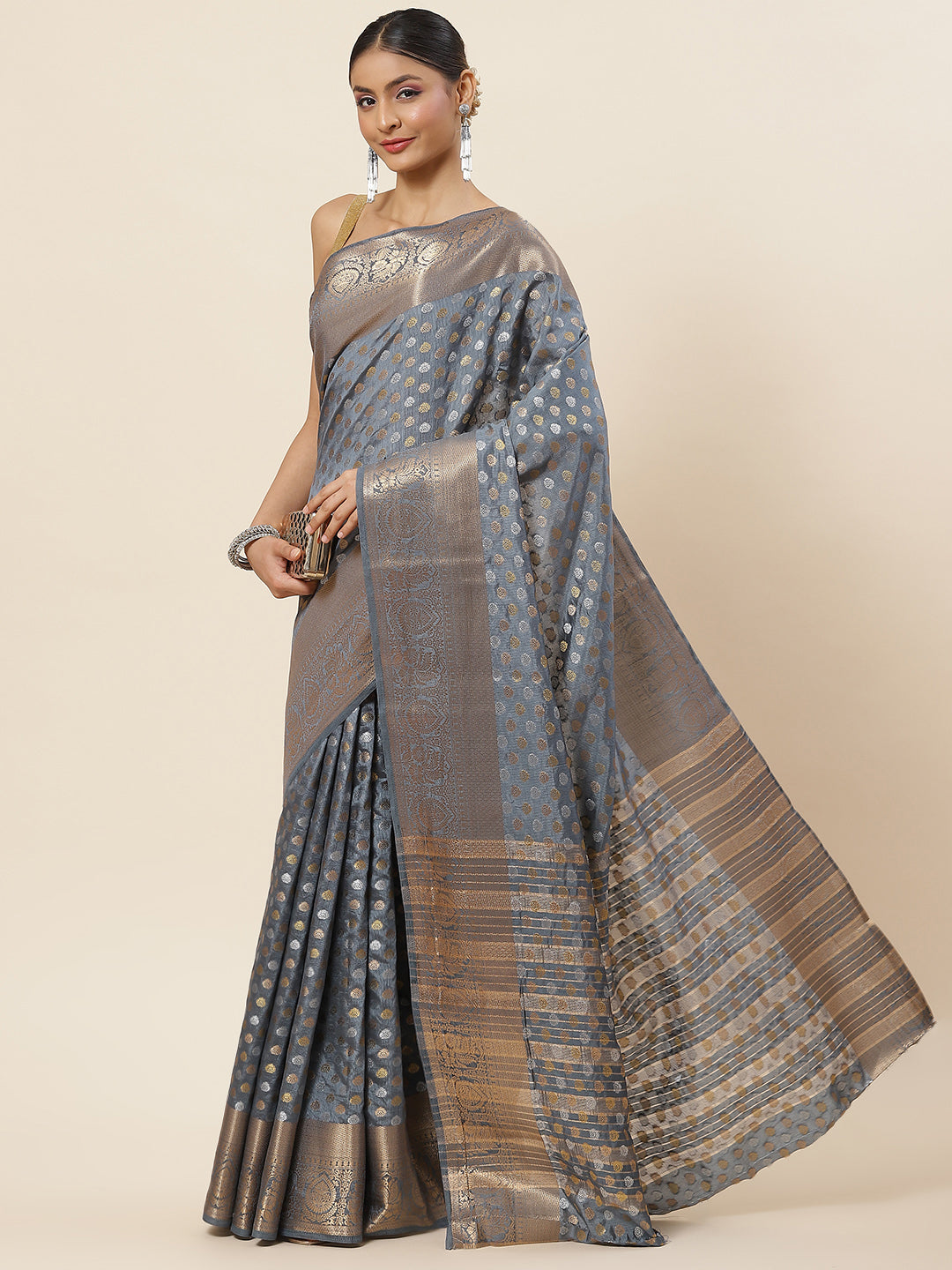 Zari Booti Woven Handloom Saree