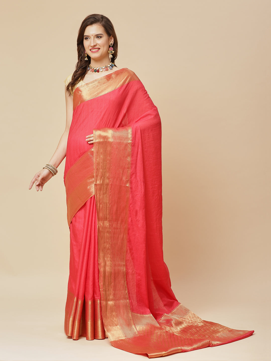 Plain Zari Border Art Handloom Woven Saree
