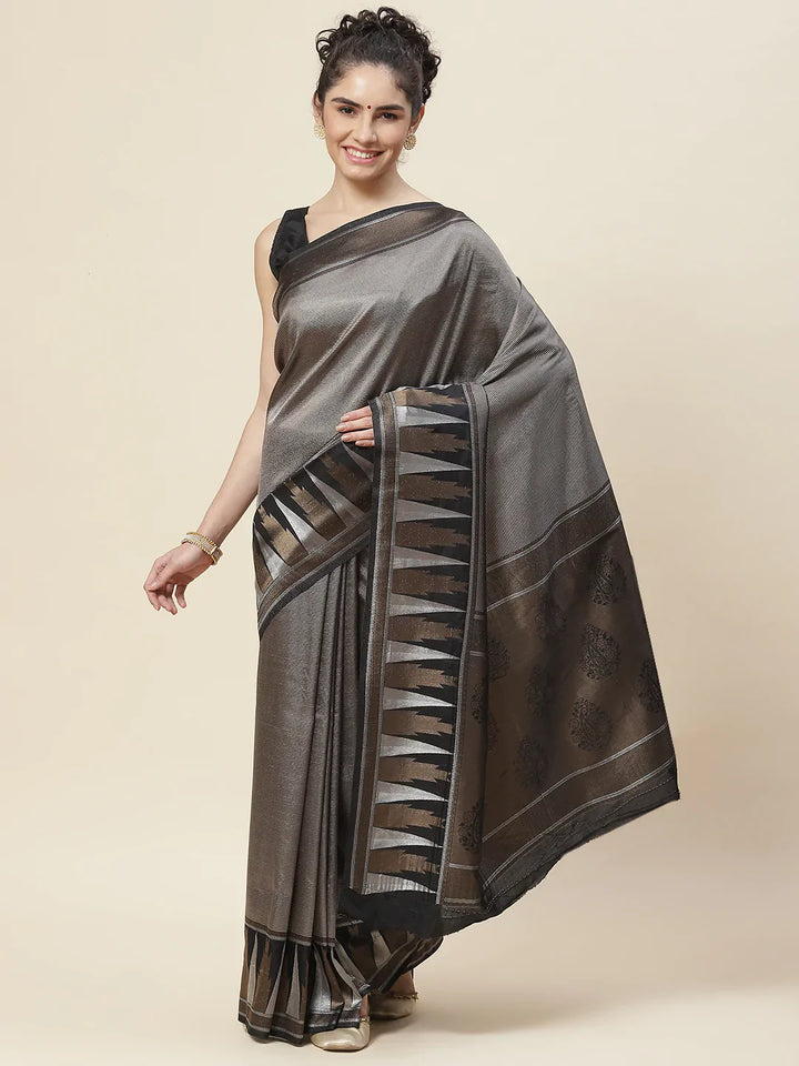 Zari Jaal Handloom Woven Saree