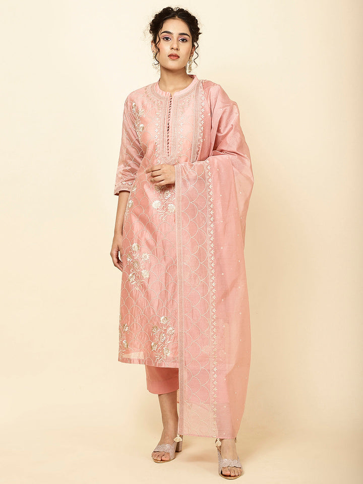 Embroidered Chanderi Kurta With Pants &amp; Dupatta