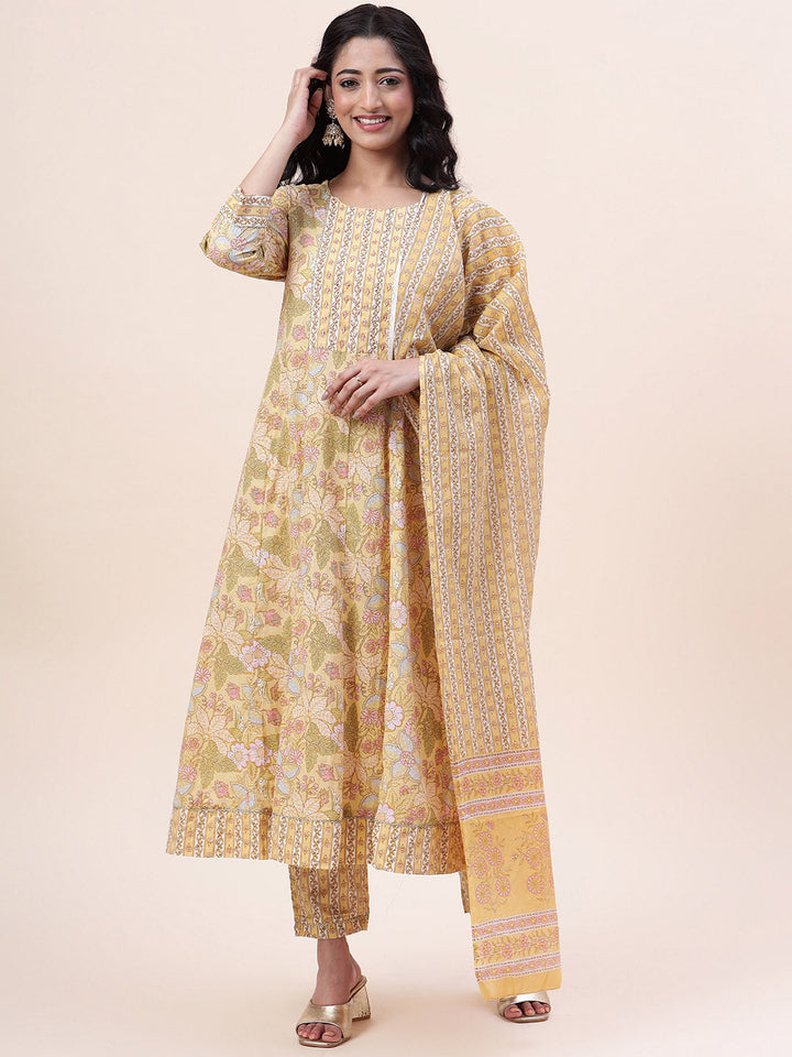 Floral Printed Cotton Kurta With Pants &amp; Dupatta