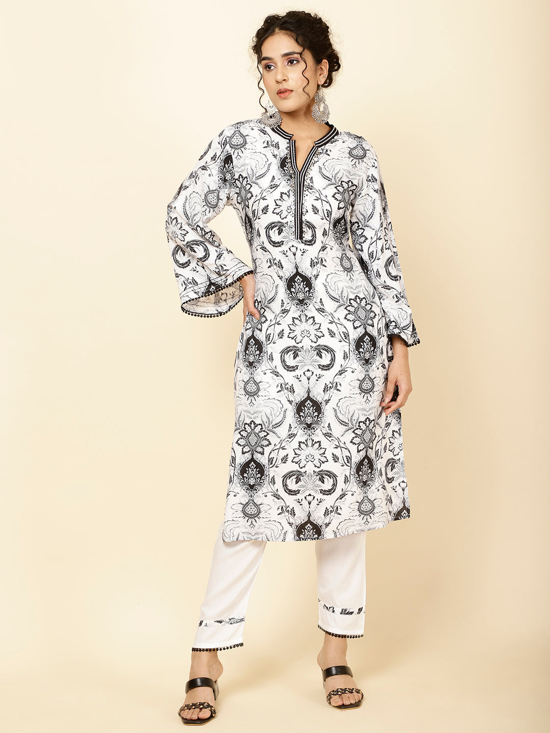 Floral Printed Cotton Kurta With Pants