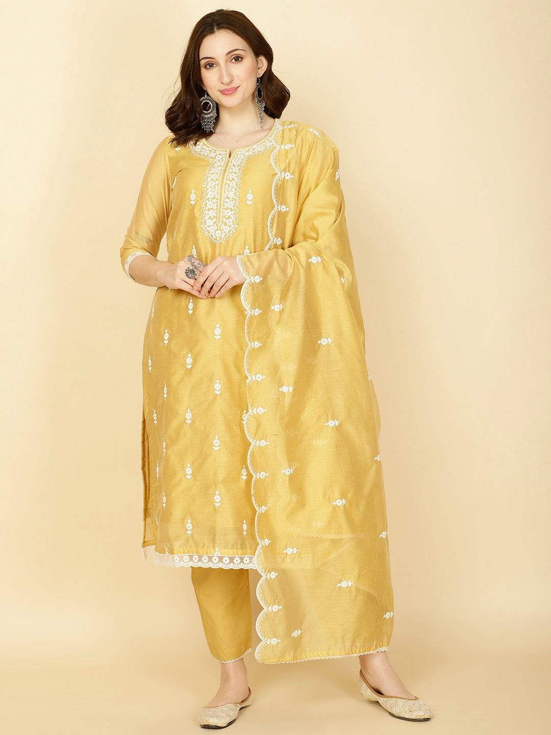 Floral Embroidery Chanderi Kurta With Pants &amp; Dupatta