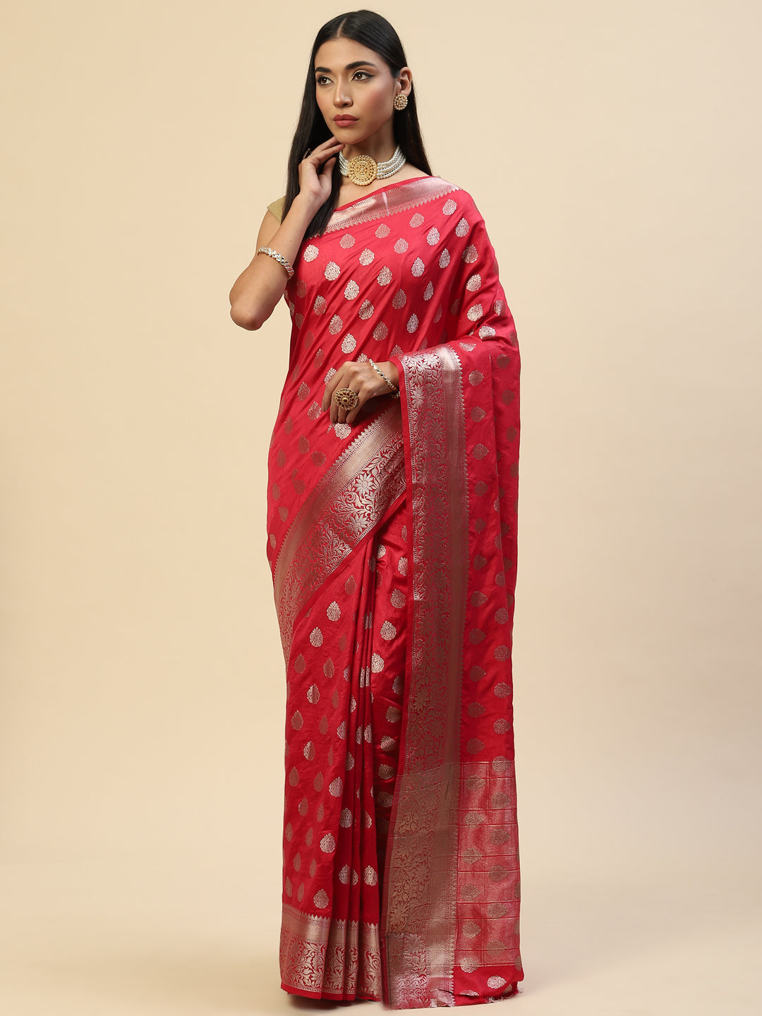 Zari Border Booti Handloom Woven Saree