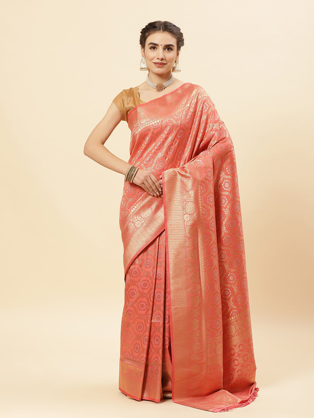 Bandhez Art Handloom Saree with Zari Border