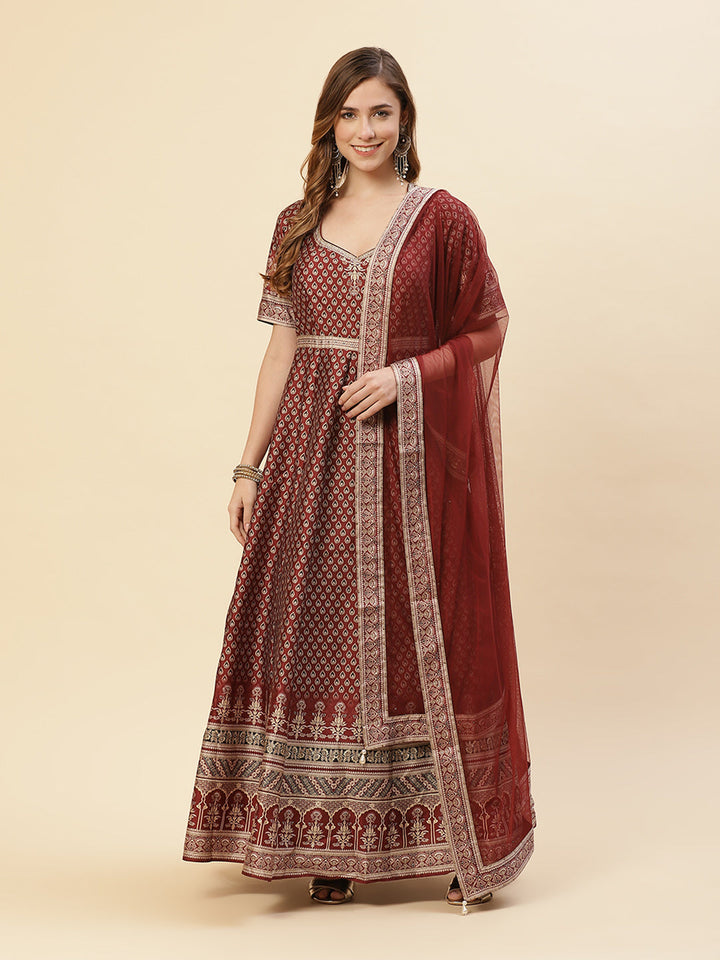Art Tussar Digital Printed Anarkali Kurti With Chudidar And Dupatta