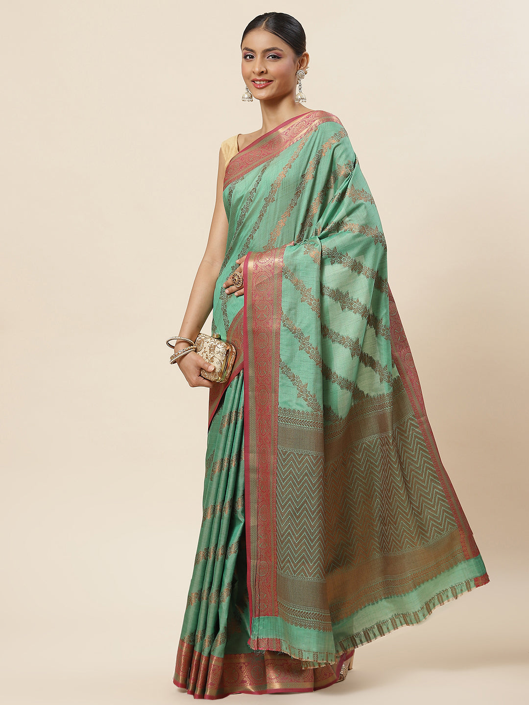 Zari Jaal Woven Handloom Saree
