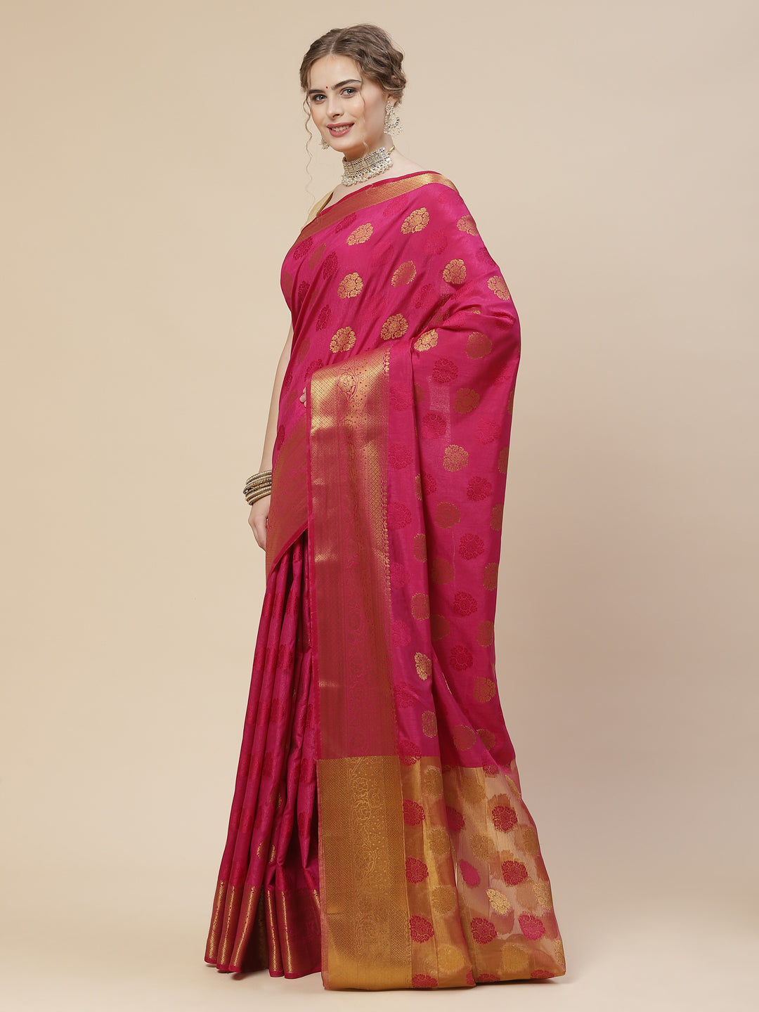 Zari Border Booti Art Handloom Woven Saree