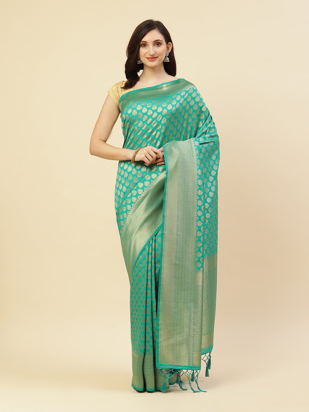 Zari Booti Border Woven Art Handloom Saree