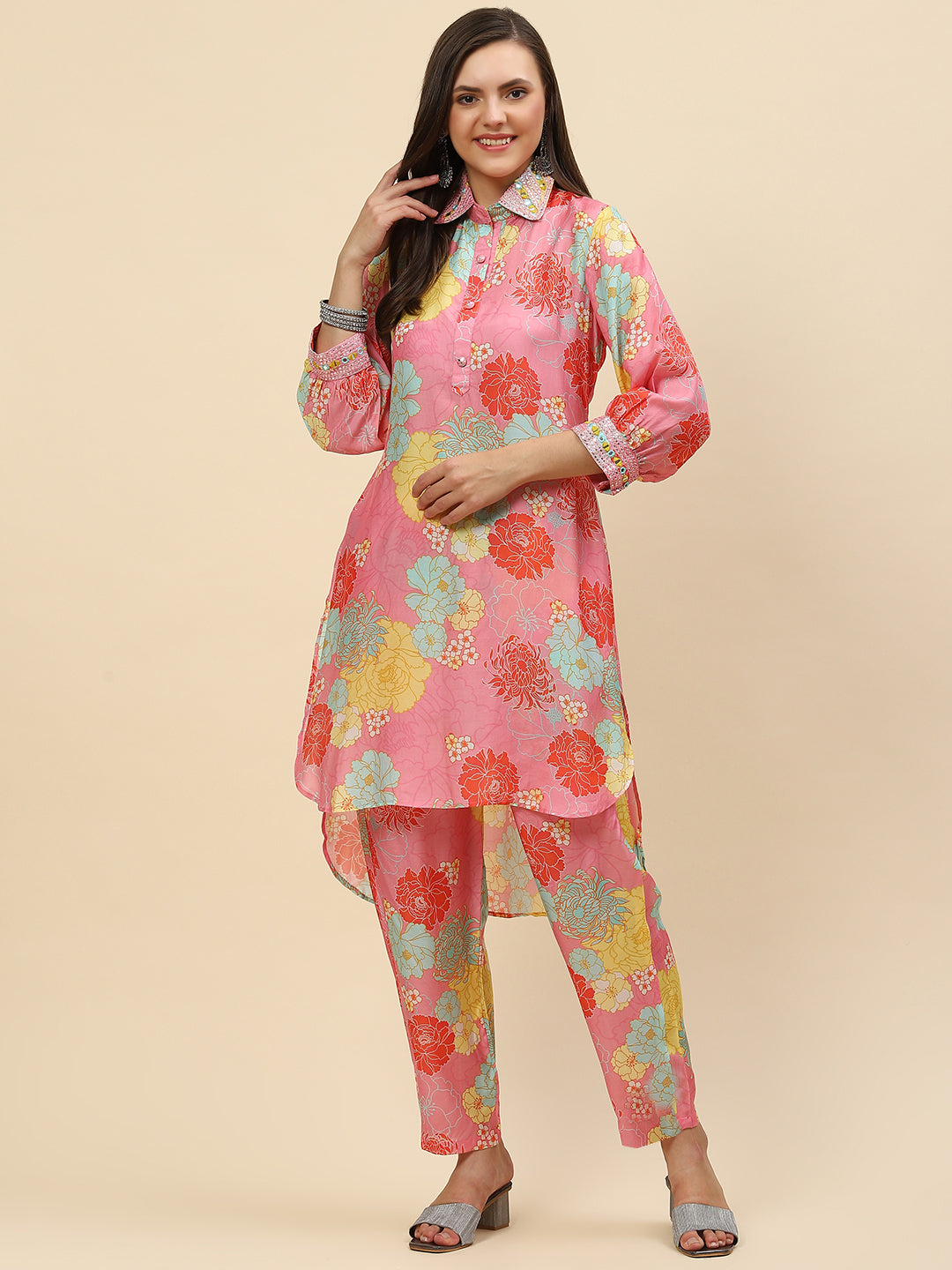 Floral Printed Muslin Kurta With Pants