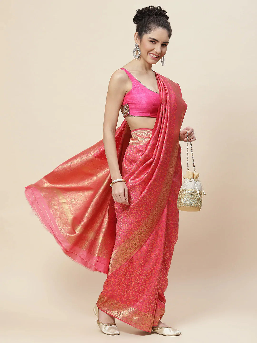 Zari Jaal Handloom Woven Saree