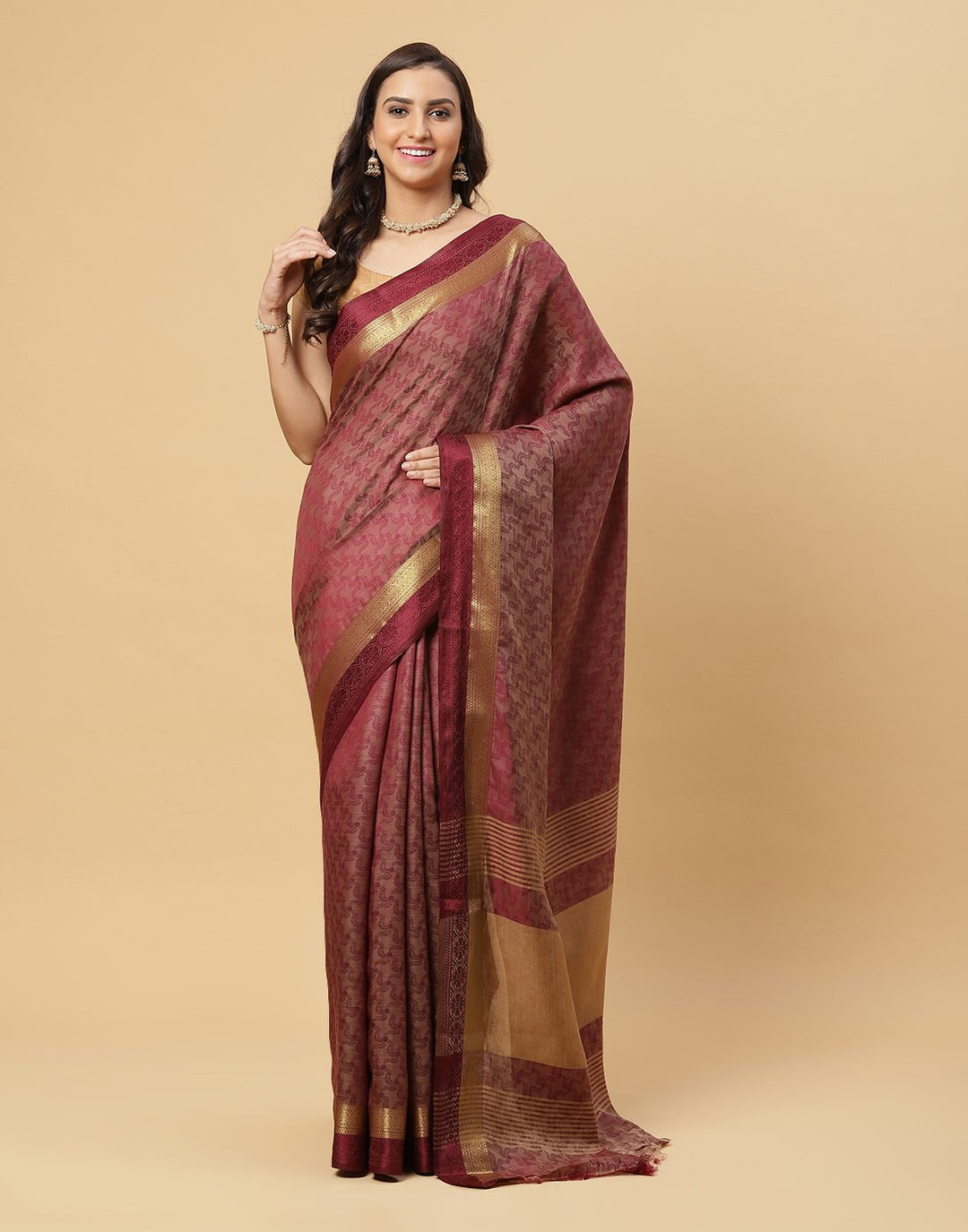 Woven Art Handloom Saree With Zari Border