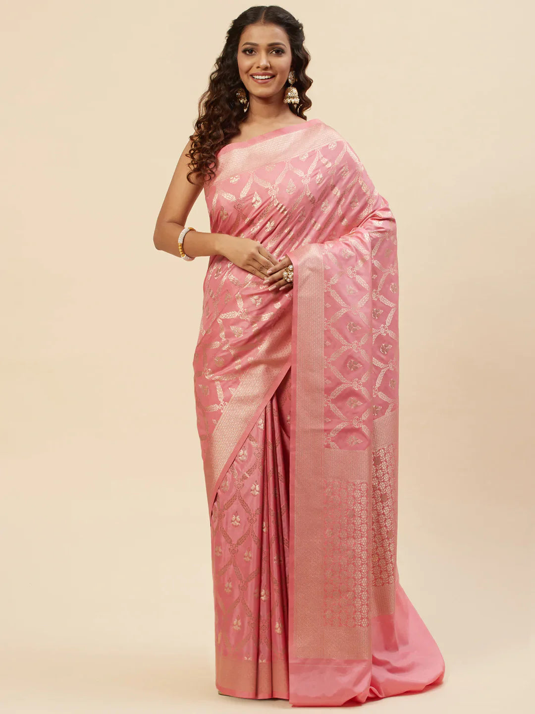 Zari Jaal Handloom Woven Saree
