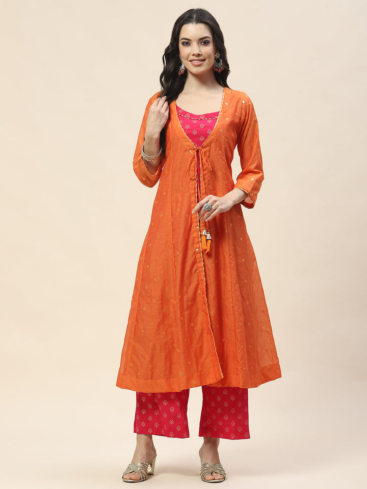 Embroidered Chanderi Kurta With Cape &amp; Pants