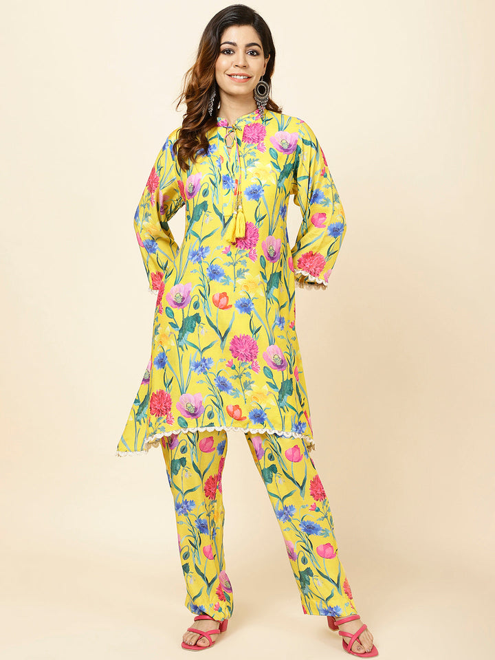 Floral Printed Muslin Kurti With Pants