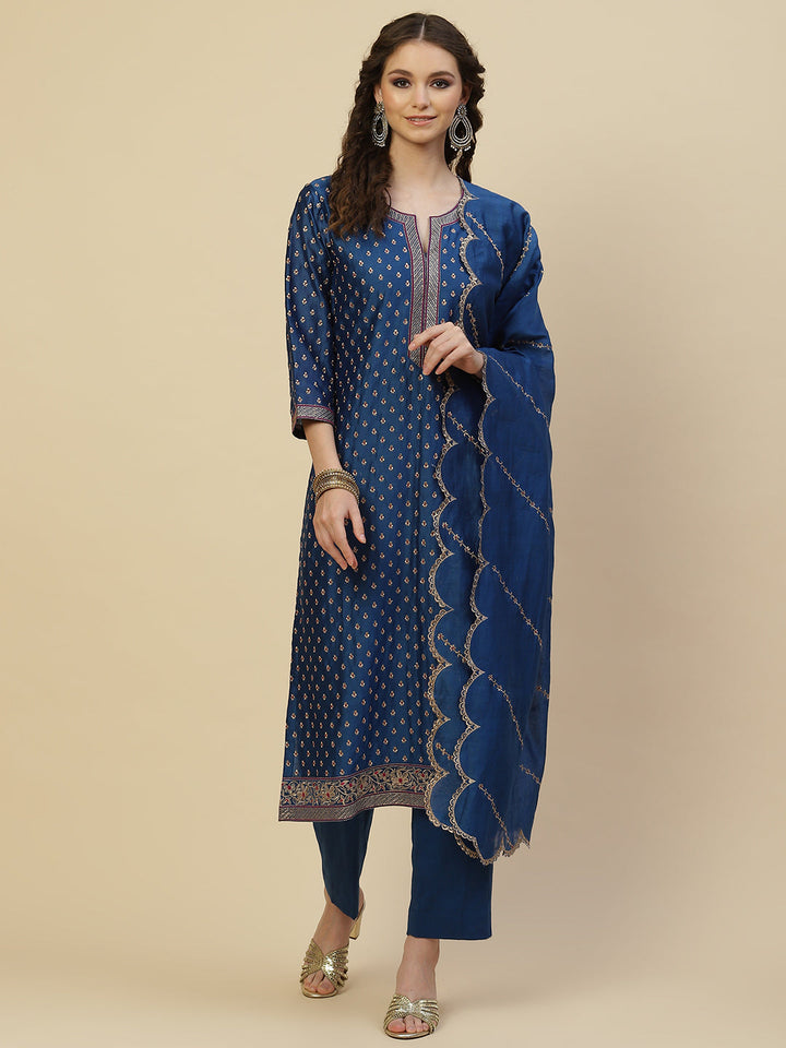 Resham Booti Cotton Kurta With Pants &amp; Dupatta
