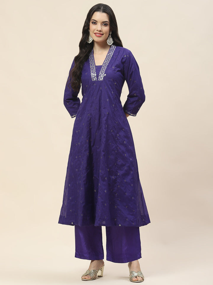 Neck Patti Chanderi Kurta With Pants