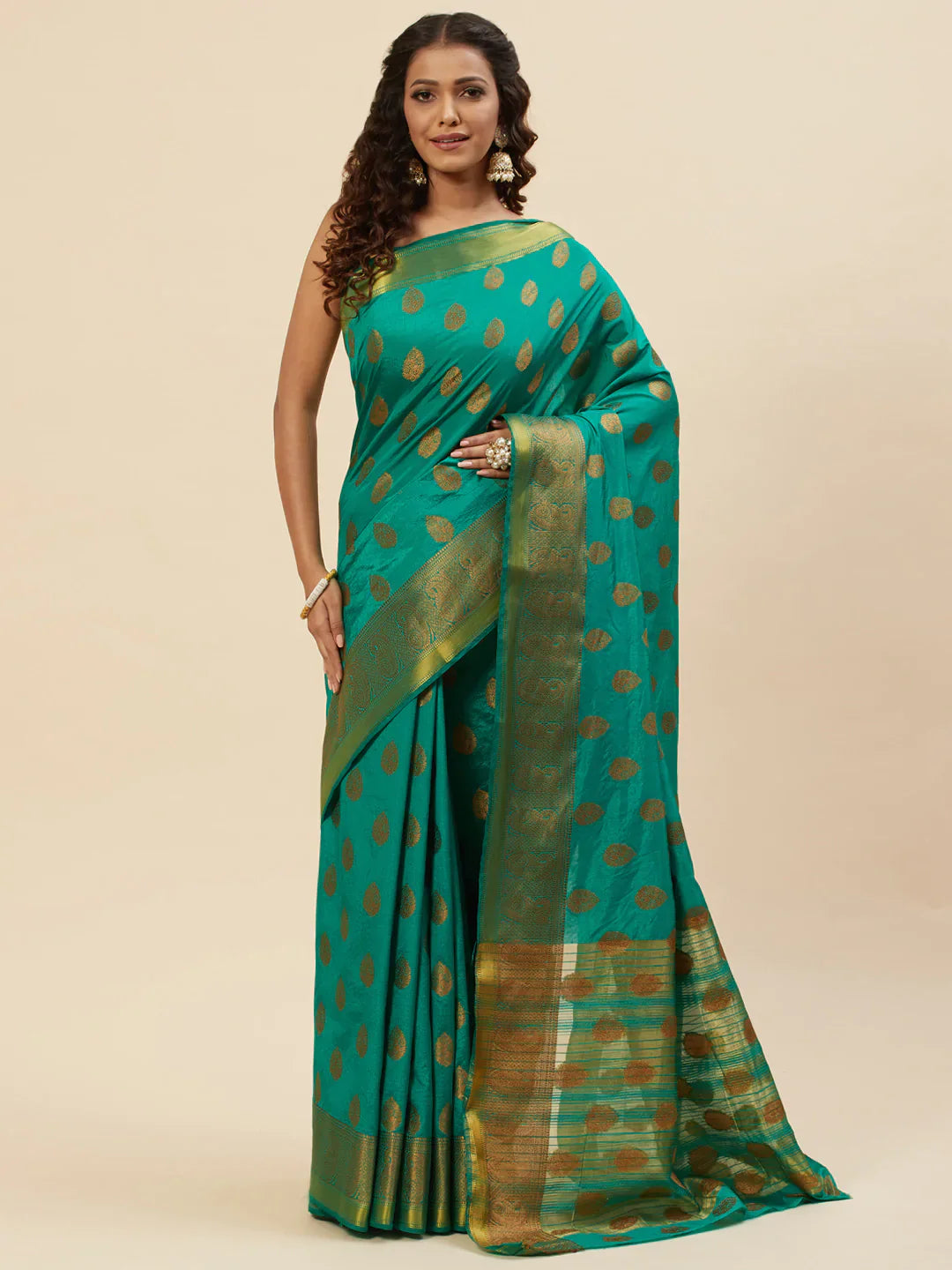 Zari Border Booti Handloom Woven Saree