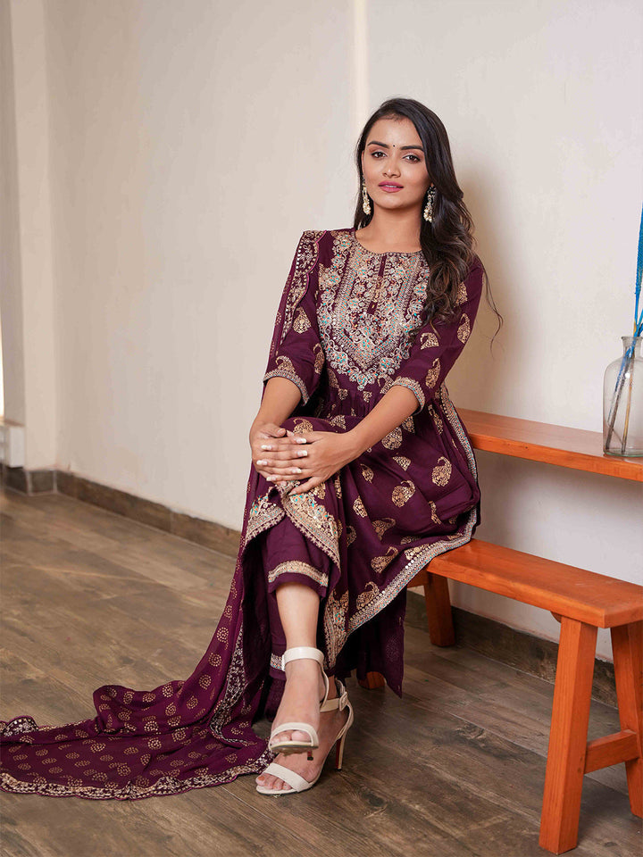 Zari Booti &amp; Paisley Printed Kurta With Pants &amp; Dupatta
