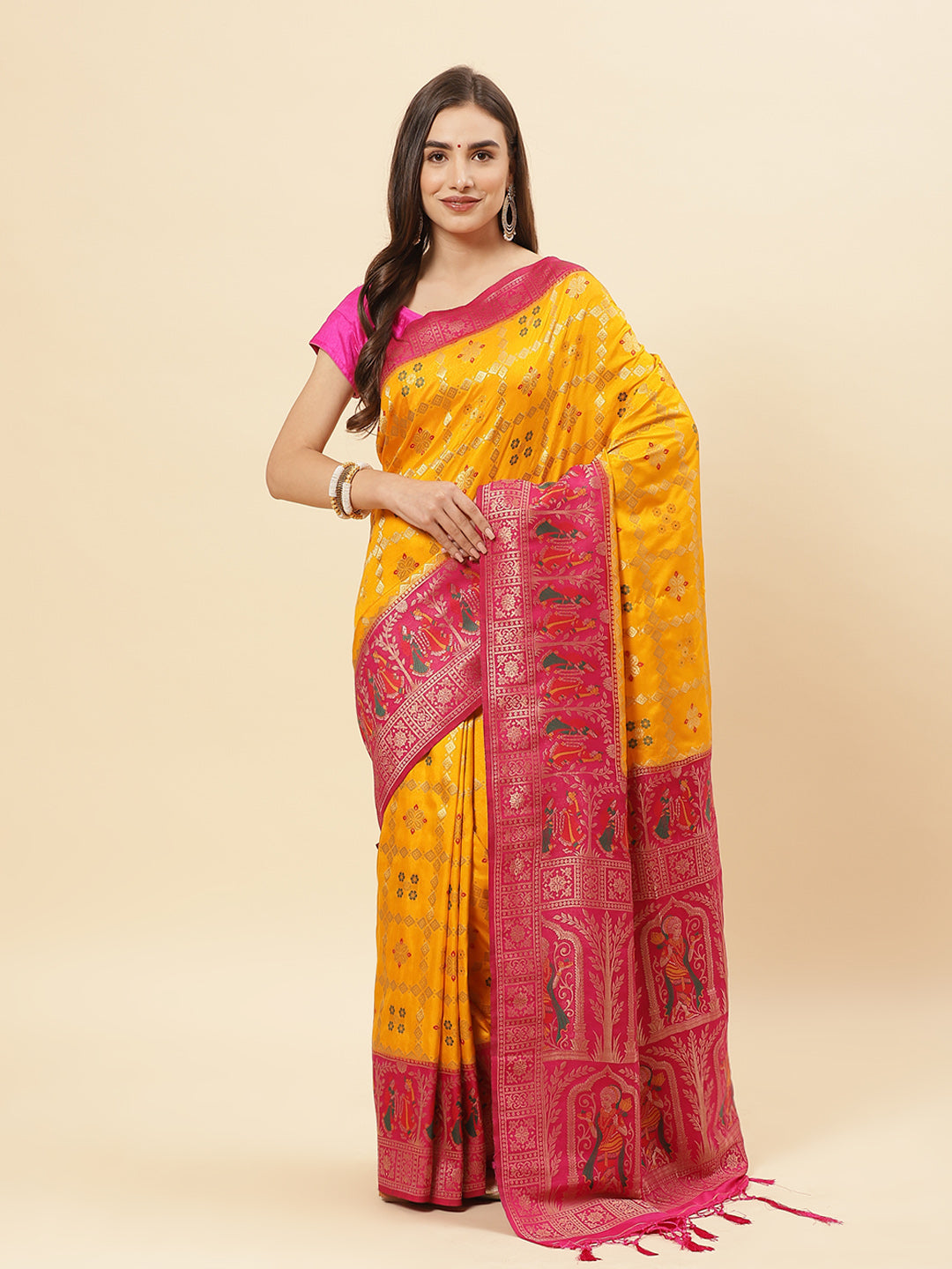 Bandhez Art Handloom Saree With Zari Jaal Border