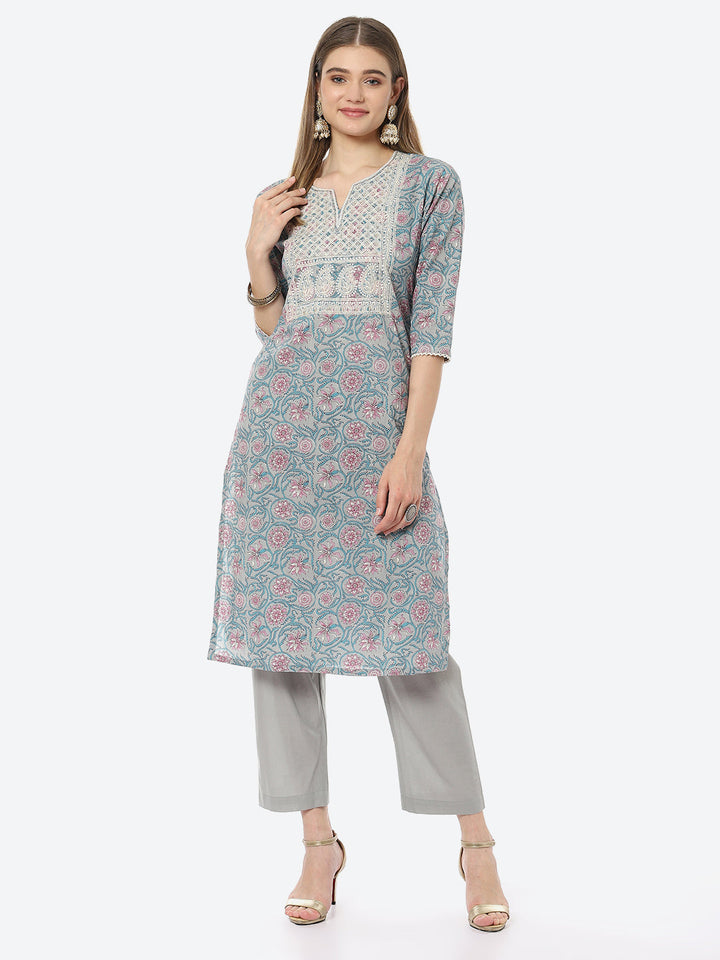 Resham Neck Embroidered Printed Chanderi Kurta With Pant