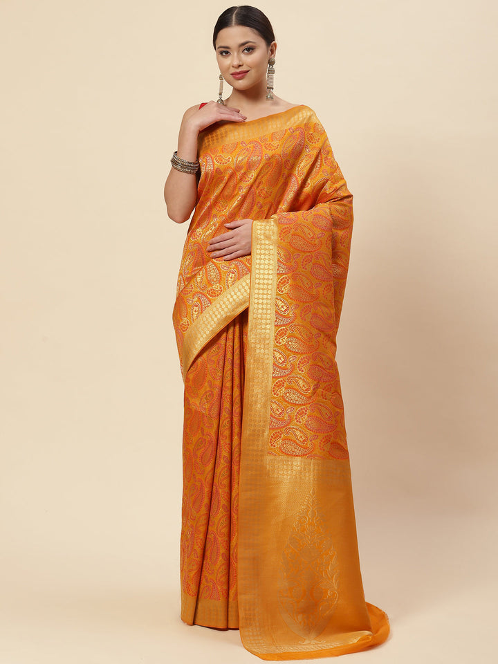 Zari Jaal Handloom Woven Saree