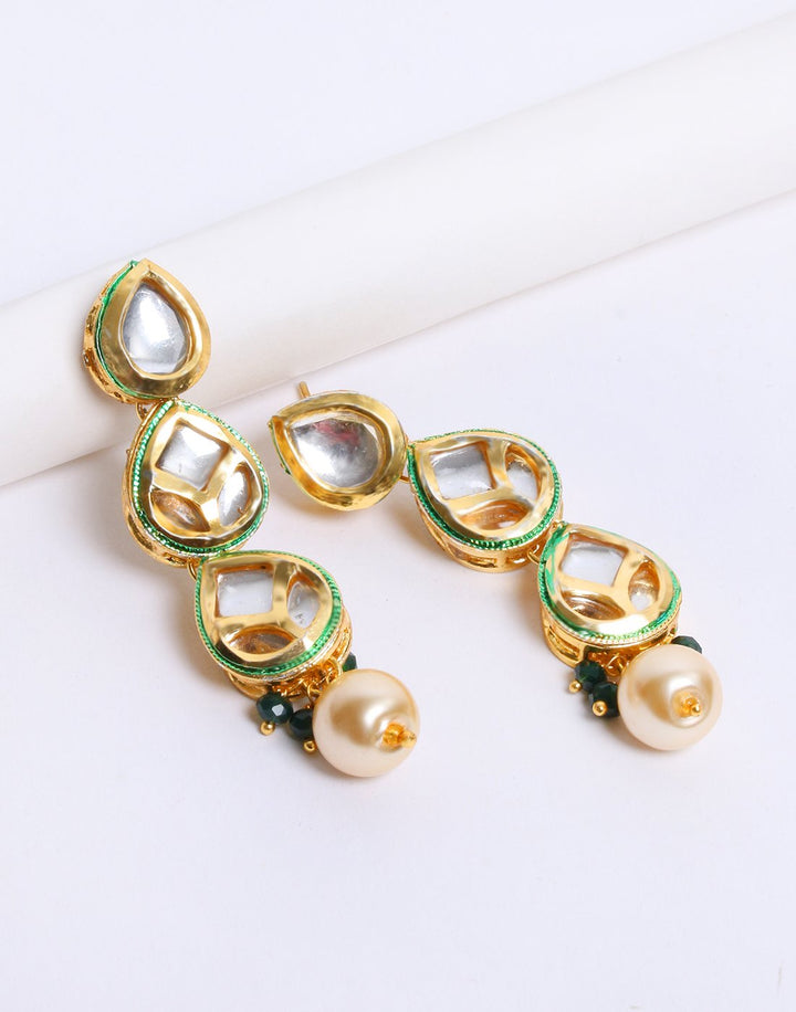Beautiful Gold Plated Kundan Earrings