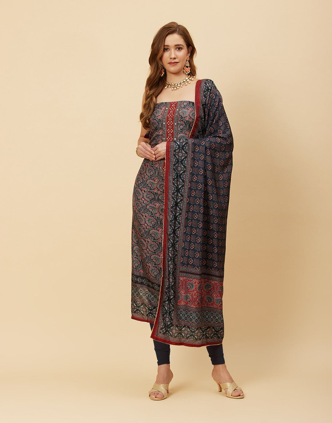 Printed Art Handloom Dupion Suit Piece