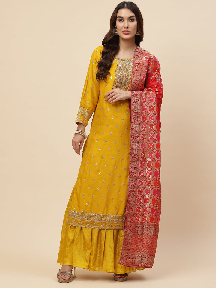 Zari Booti Handloom Kurta With Garara &amp; Dupatta