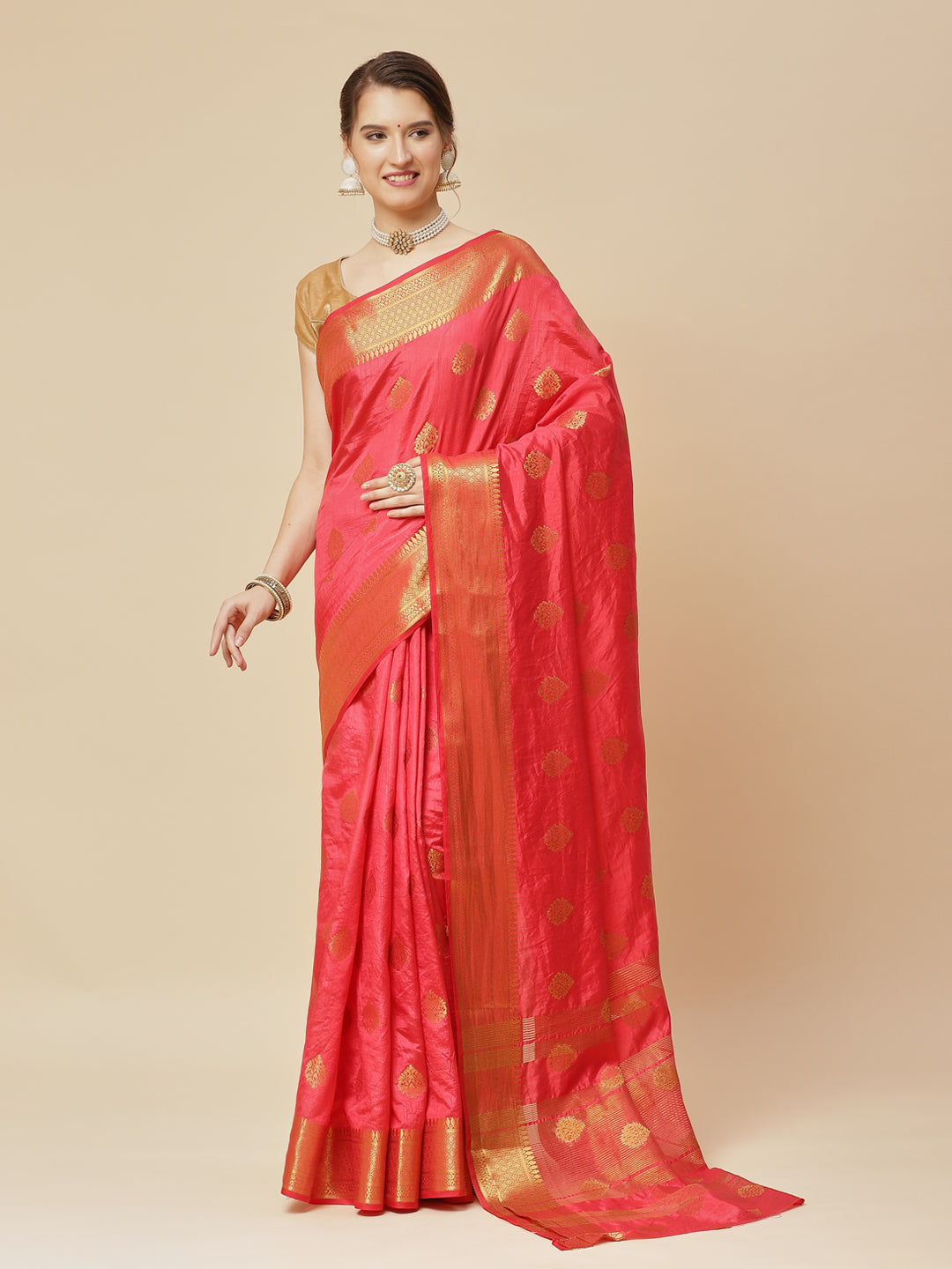 Zari Border Booti Art Handloom Woven Saree