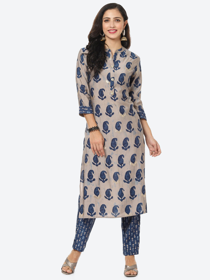 Paisley Printed Muslin Kurti With Pant