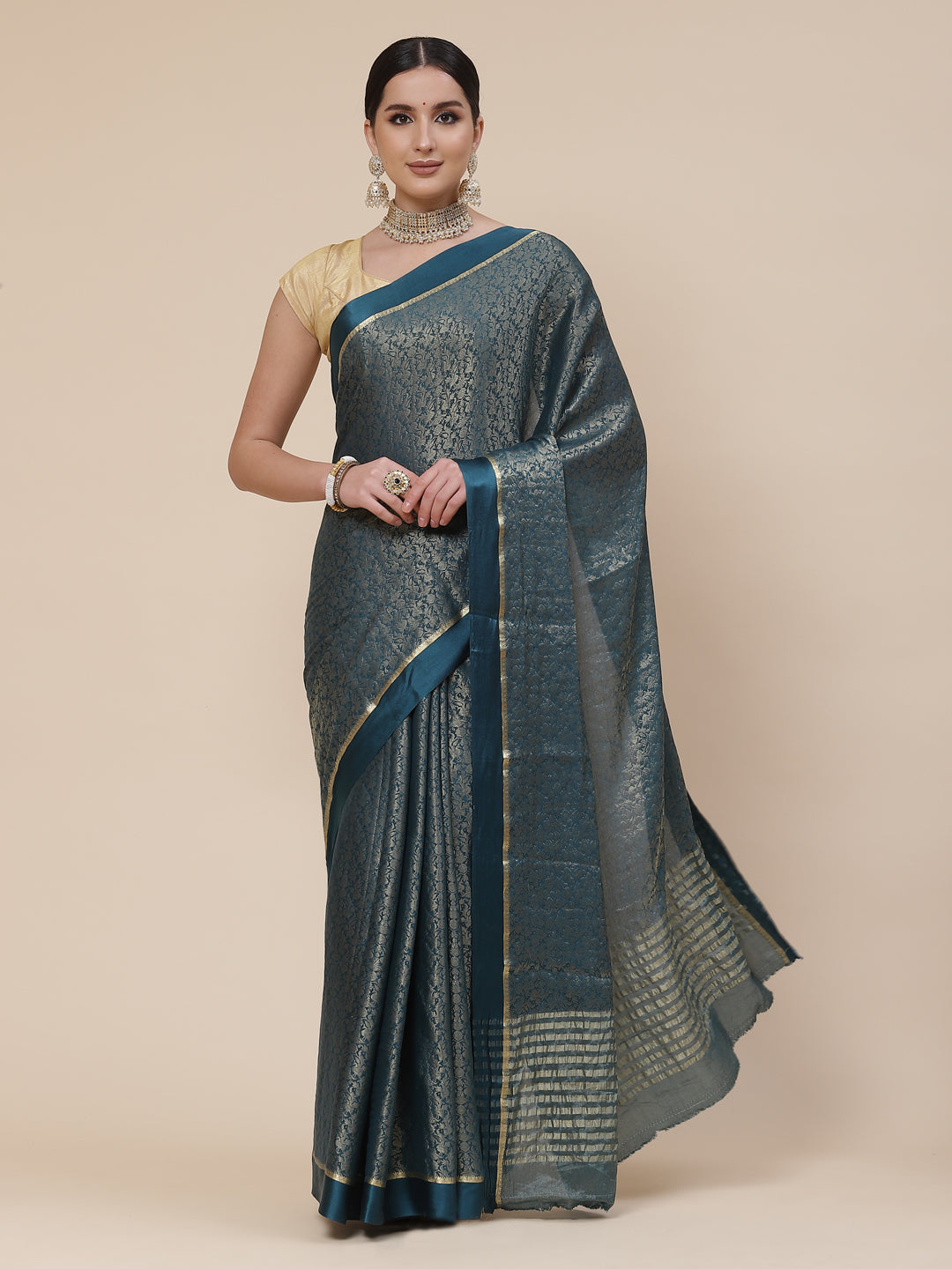 Light Brocade Georgette Plain Saree